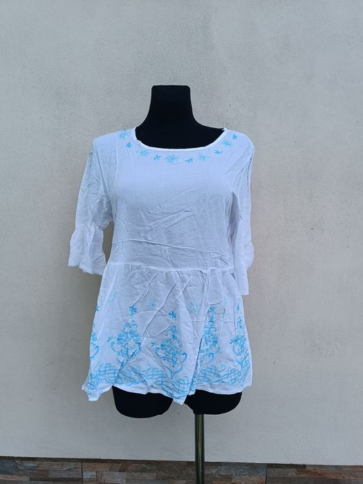 Koszula z baskinką i haftem uniwersalny