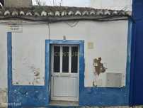 Moradia T1 situada na zona antiga do Castelo de Silves  uma das cidade