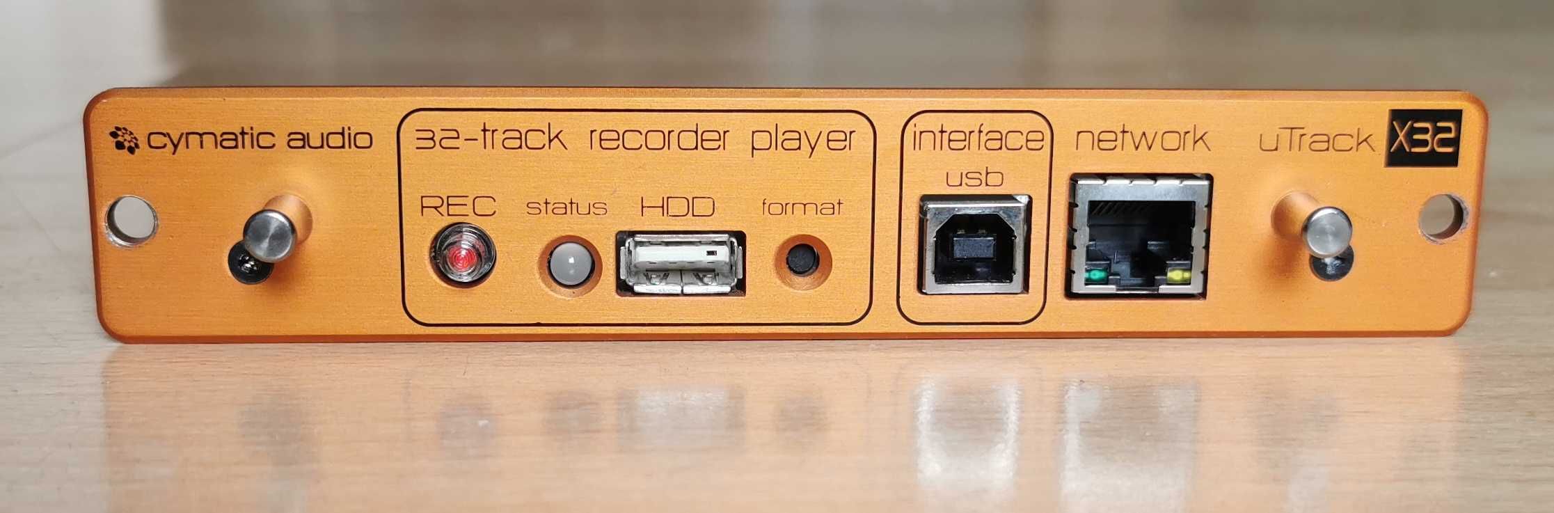 Cymatic uTrack X32 karta rozszerzeń do Behringer X32 rejestrator USB