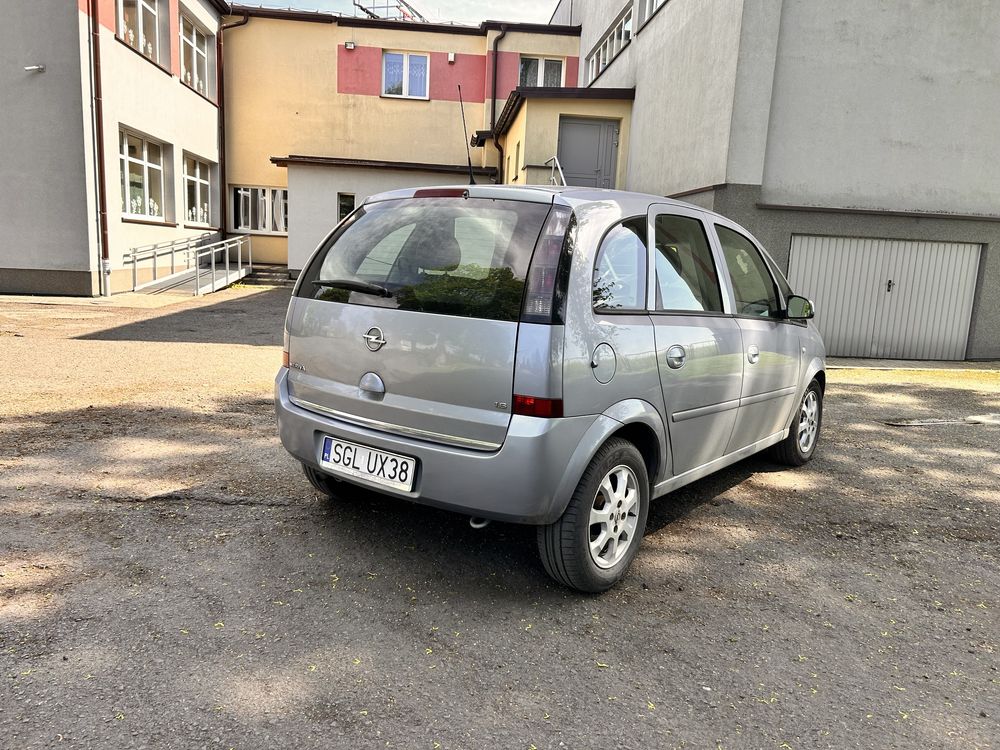 Opel Meriva benzyna 1.6 (Klimatronik)