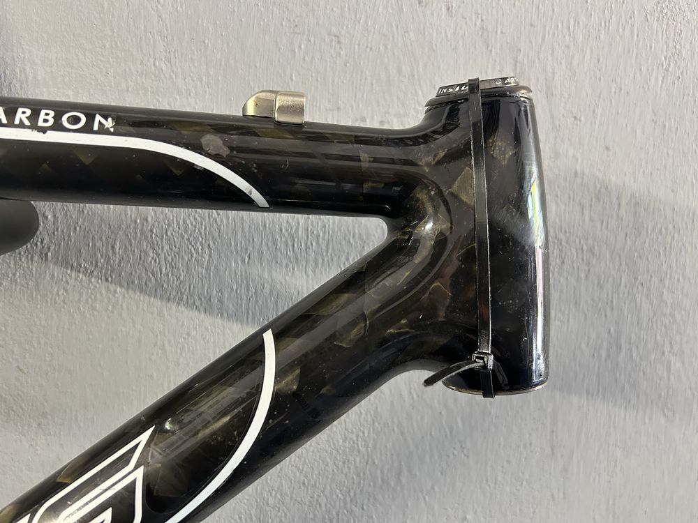 Rama carbon serious 26 cali