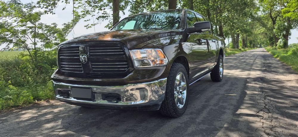 Dodge RAM Pierwszy właściciel, el progi, nowe opony
