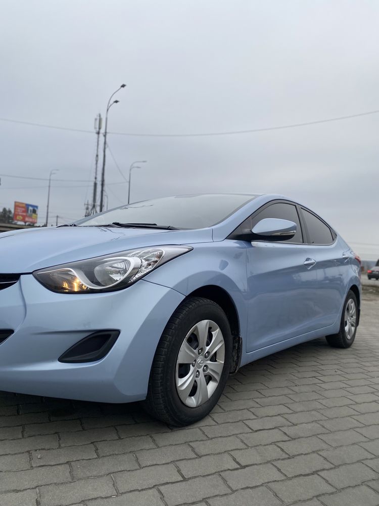 Продам Hyundai Elantra