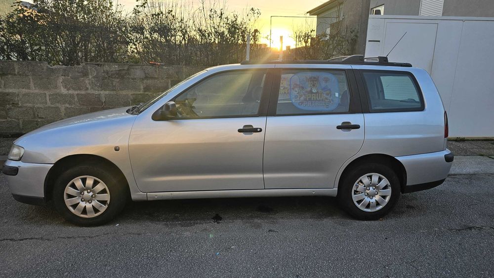 Seat Córdoba Vario 1.4 Gasolina 2000 BARATO