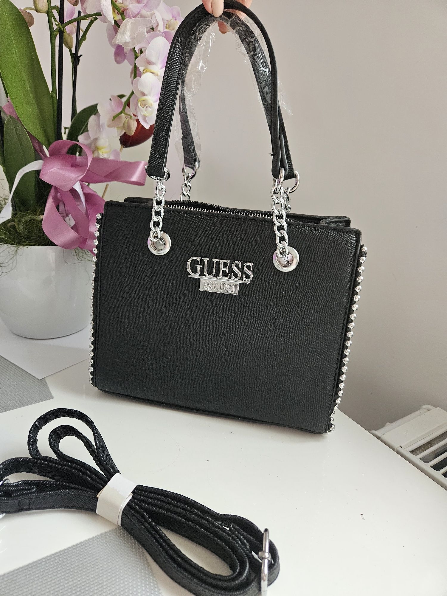 Damska torebka guess