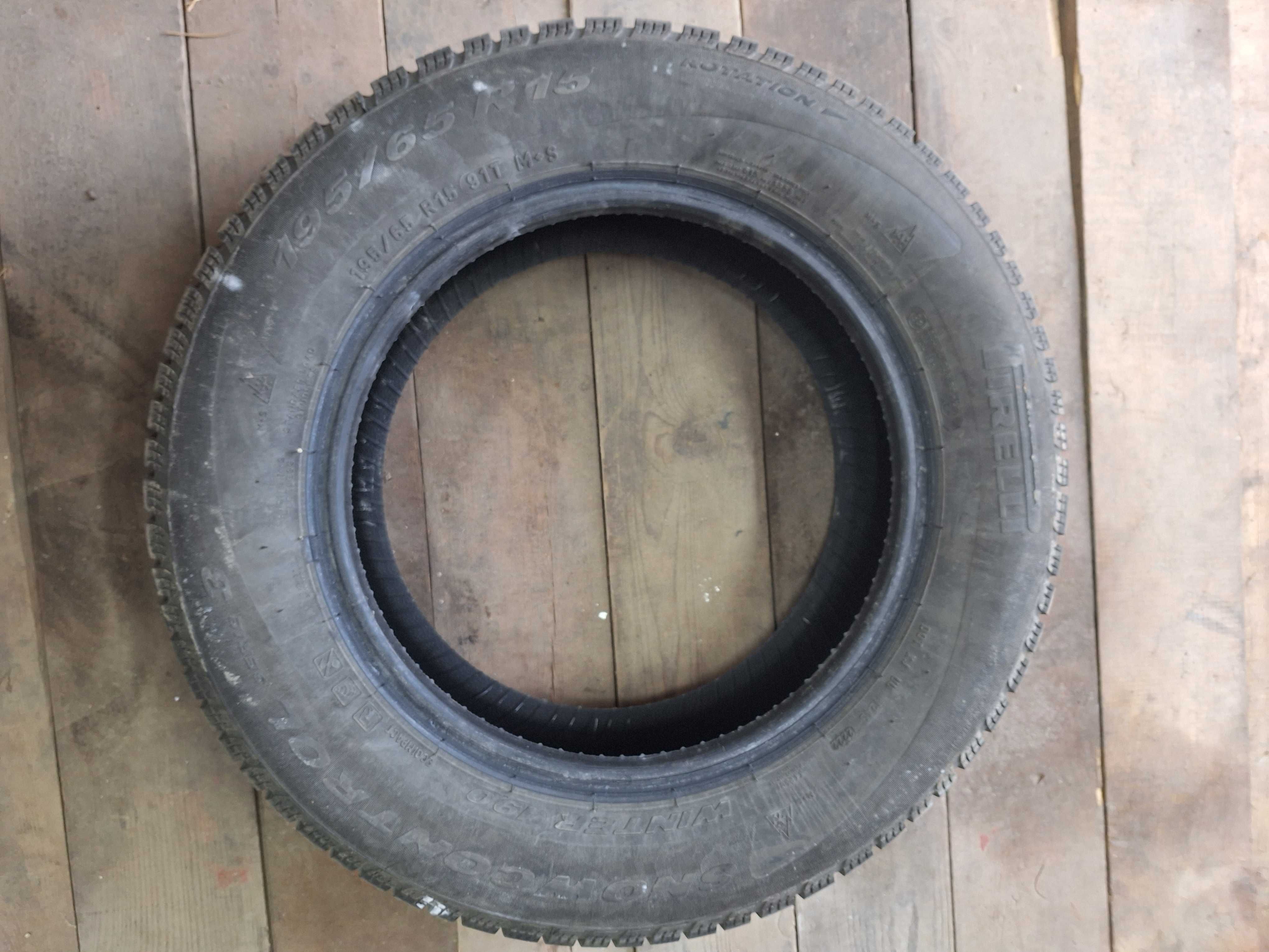 195/65/R15 Pirelli