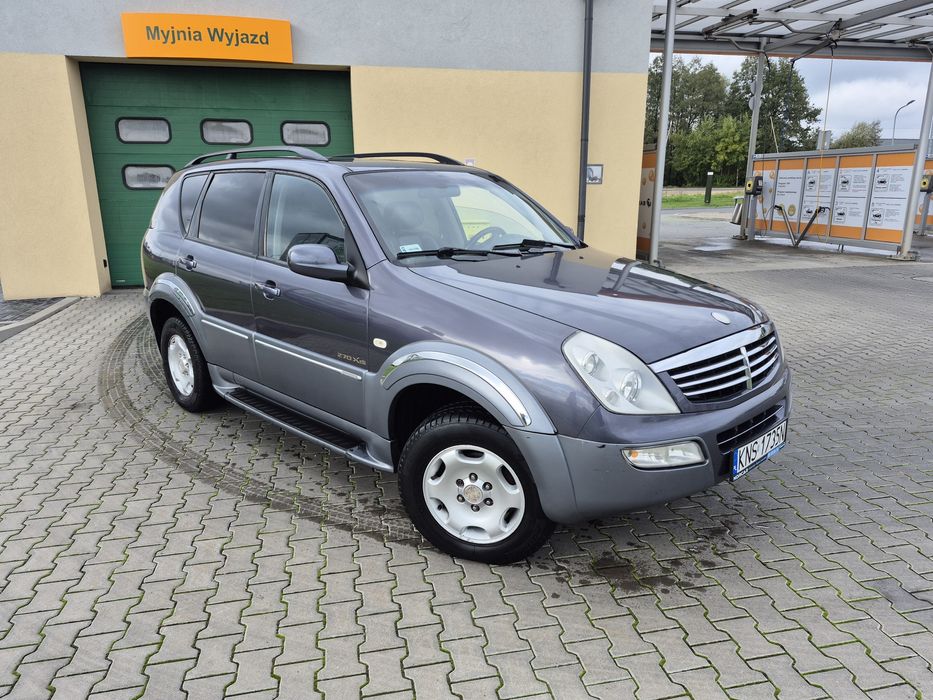 Ssangyong Rexton 2,7xdi automat