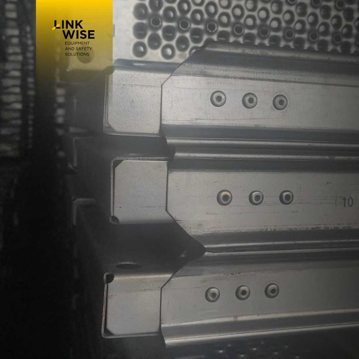 Rusztowania elewacyjne plettac - zestaw pow. rob. 126 m2/wys. rob. 6m