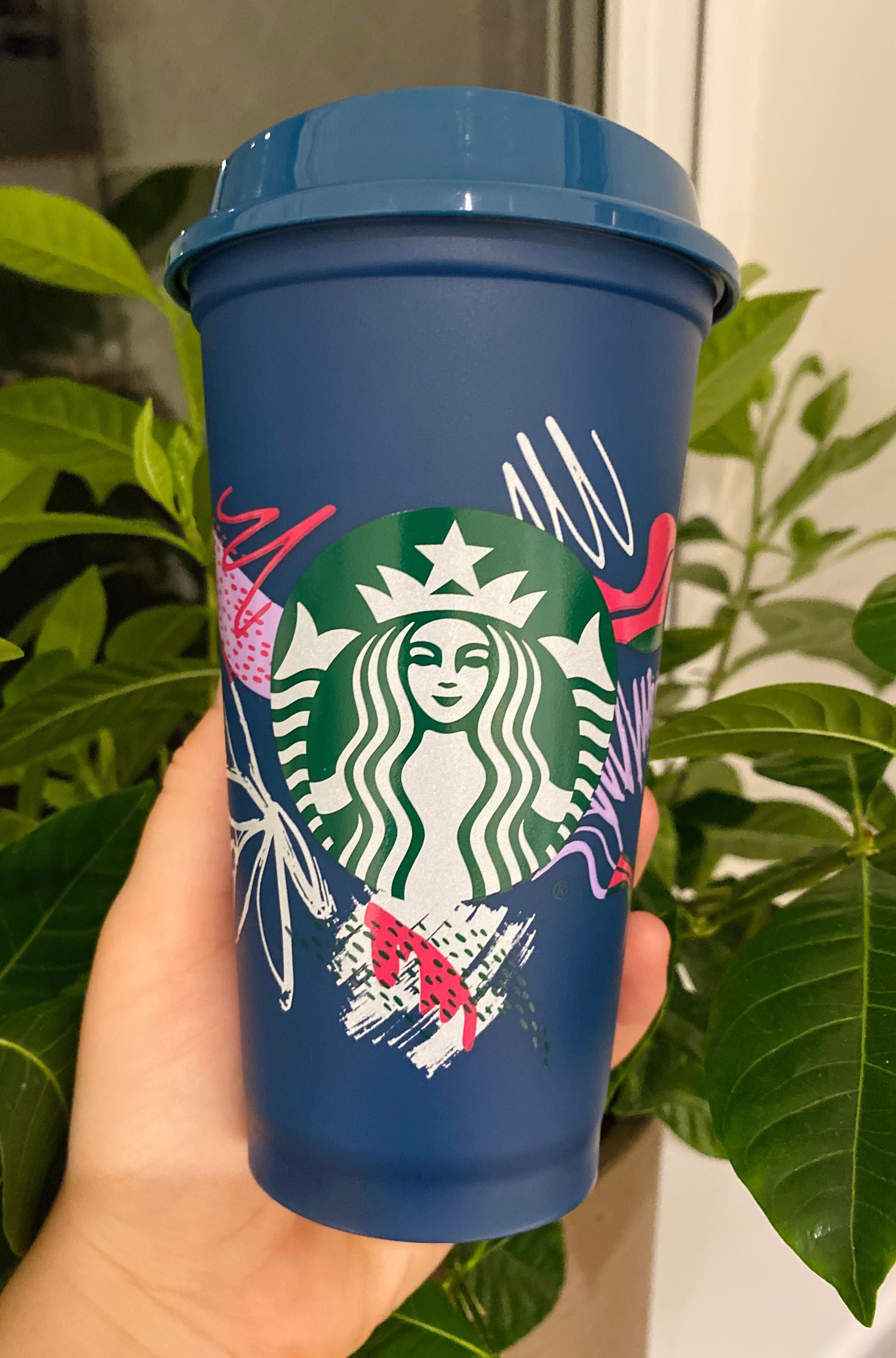 Kubek Starbucks Zmieniający Kolor 2023