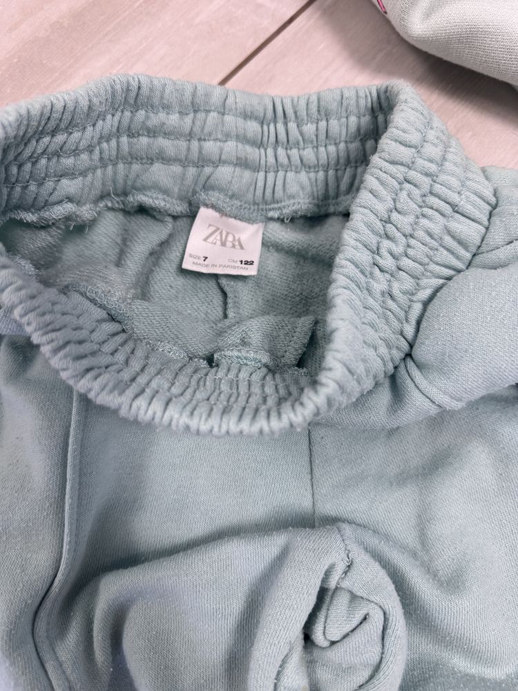 Zara костюм девочке