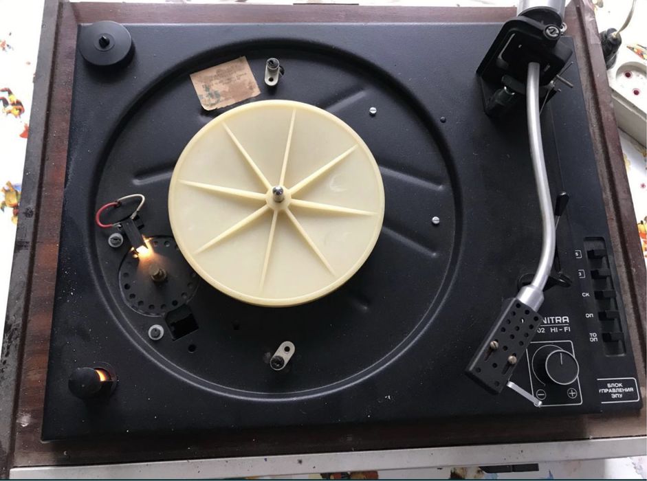 Музыкальные проигрыватели