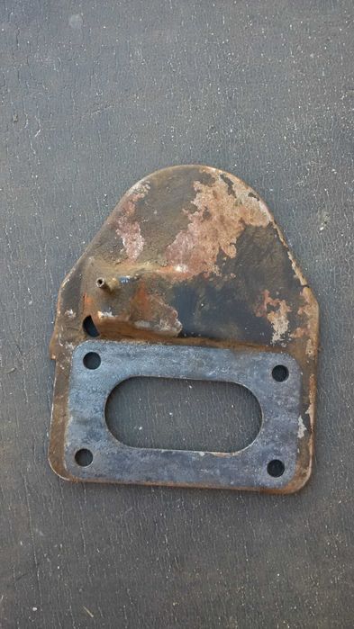 Поддон карбюратора ВАЗ 2103