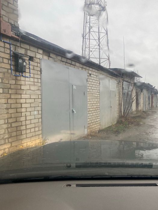 Продаю гараж,кооператив  Радист