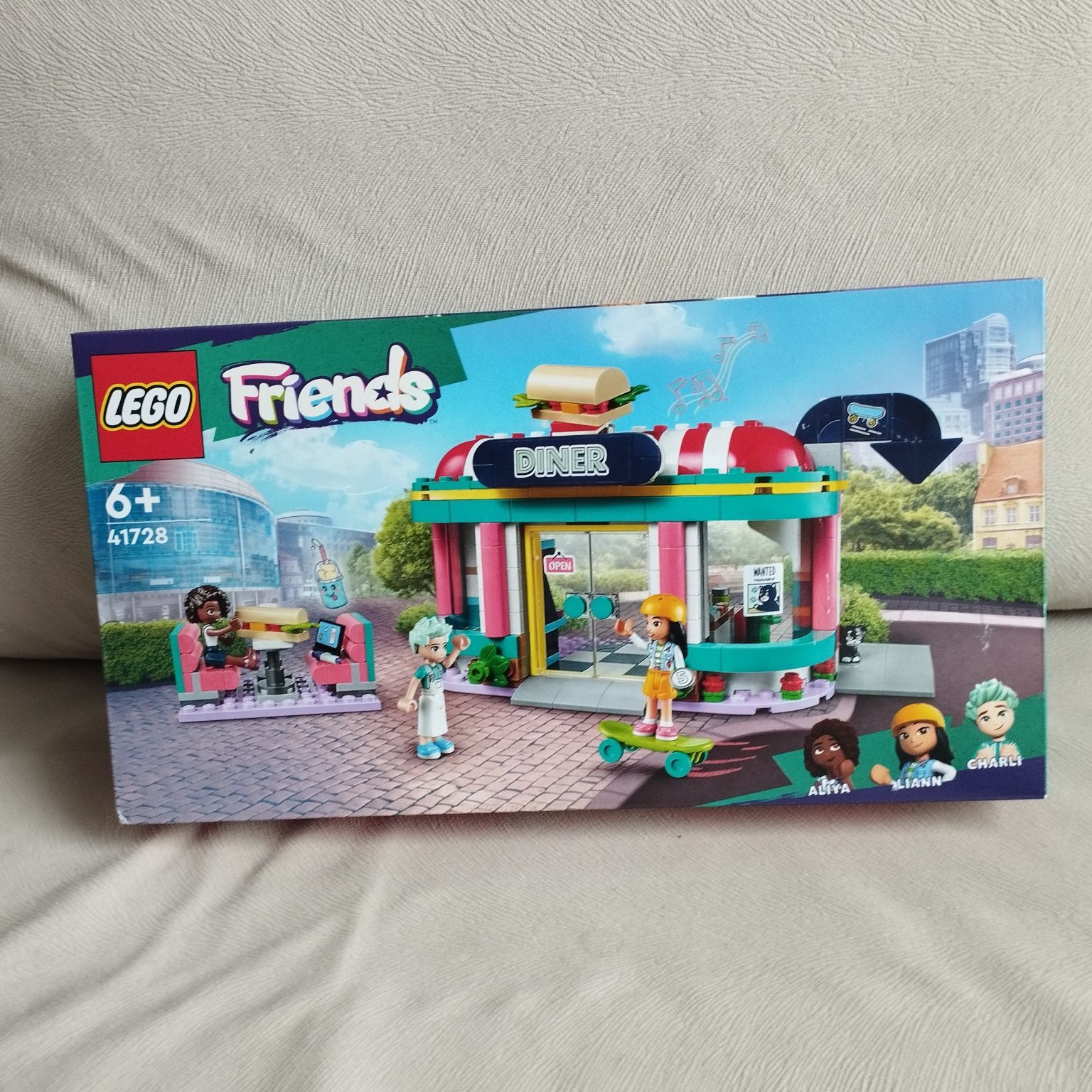 NOWE LEGO Friends 41728 Bar w śródmieściu Heartlake