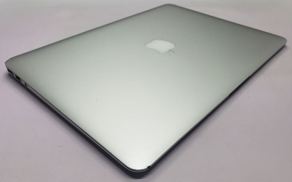 ВСТИГНИ КУПИТИ! Ноутбук Apple MacBook Air 13’’ (MQD52) 2017 i7/8GB/128