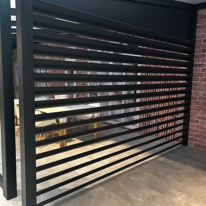 Zadaszenia Trasów, Przeszklenia, Rolety Screen Zip