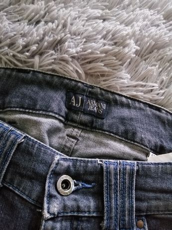 Szare spodnie Armani jeans