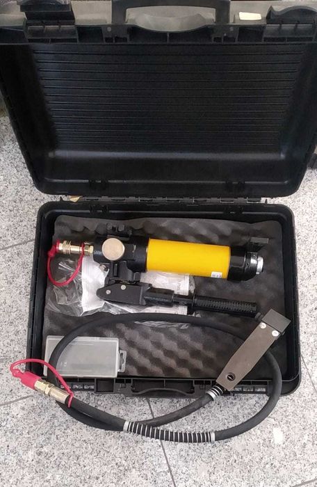 Carro para Peças de Carroçaria de oficina/ Material diverso/