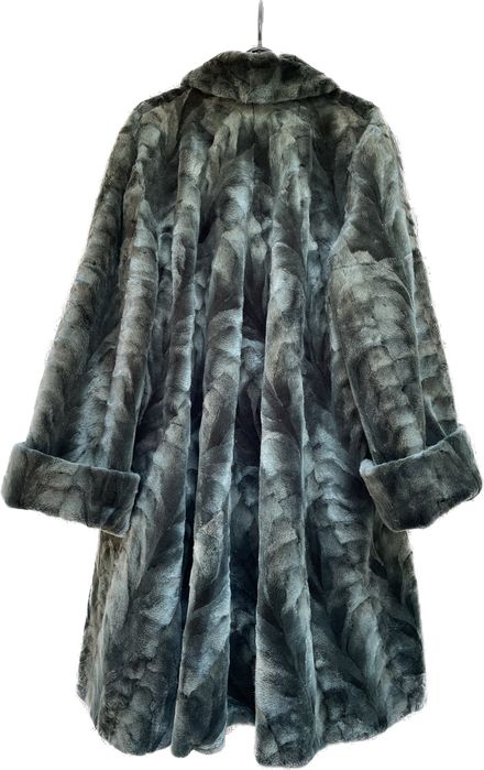 Шубка із норки  на розмір 52 -56