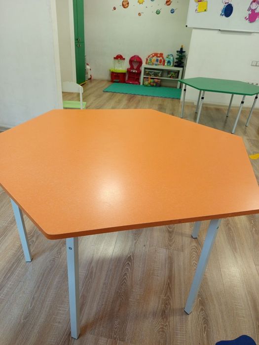 Стіл шестикутник 2 штуки