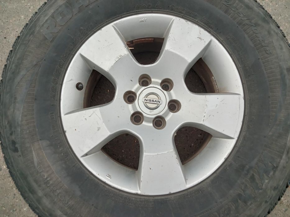 Диск б/у: литой R16 J7 (PCD 6x114.3) Nissan Navaro
