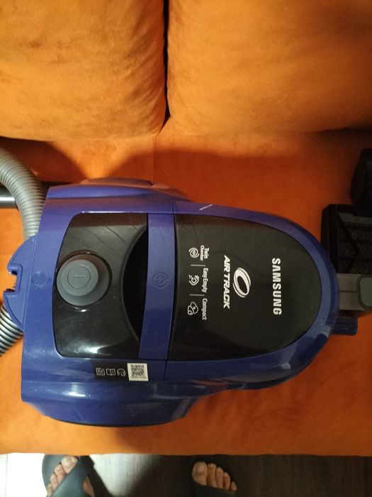 Пилосос Самсунг аир трак с контейнером