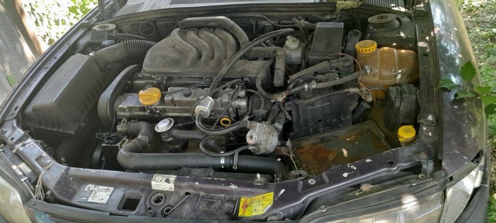 Двері  Opel vectra 1.6  рік  99