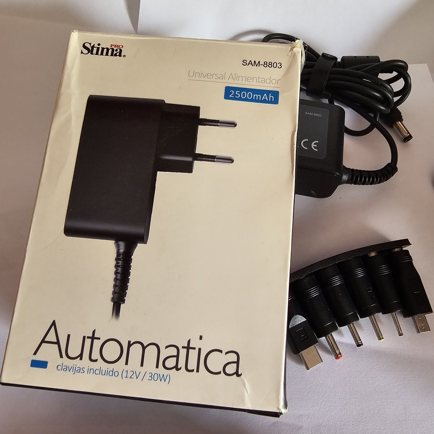 Carregador 12v 30w c/ 6 adaptadores