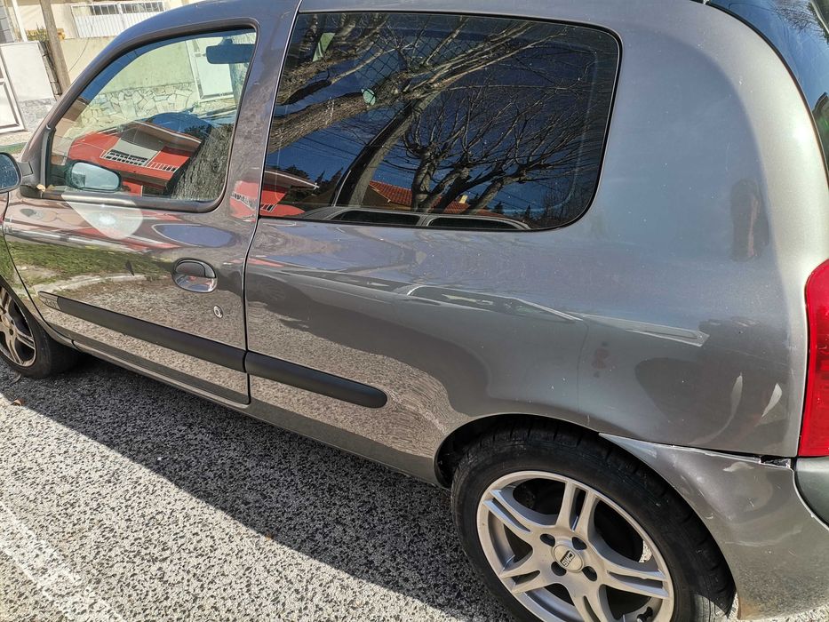 Renault clio 1.5 DCI IMOBILIZADO