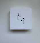 Apple AirPods 3!