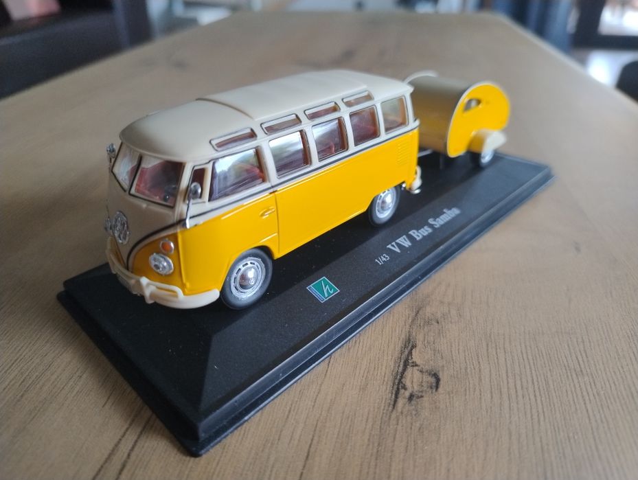 Model samochodu Hongwell VW (Volkswagen) Bus Samba (Ogórek)
