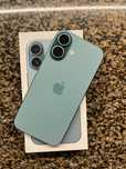 iPhone 16 128GB – Niebieski