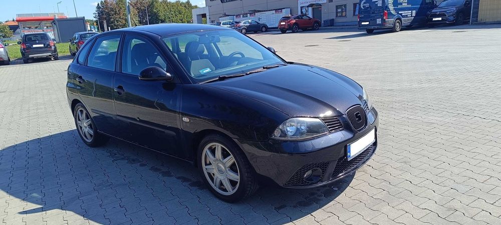Seat Ibiza 1.4 benzyna 100KM 2006r
