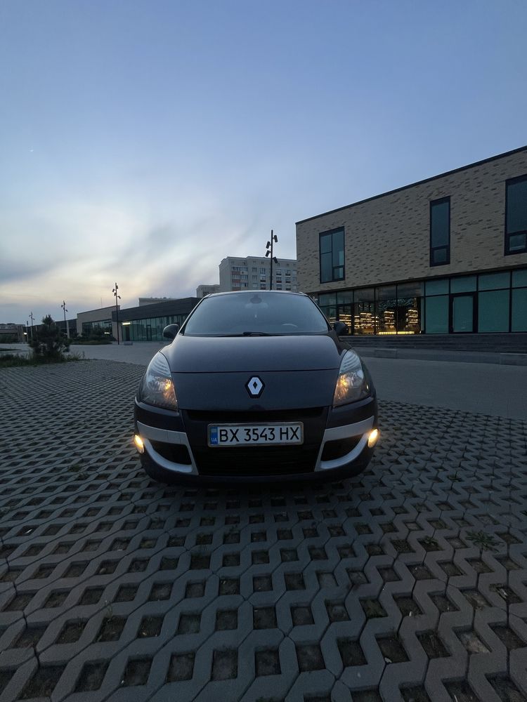 Renault Megane Scenic