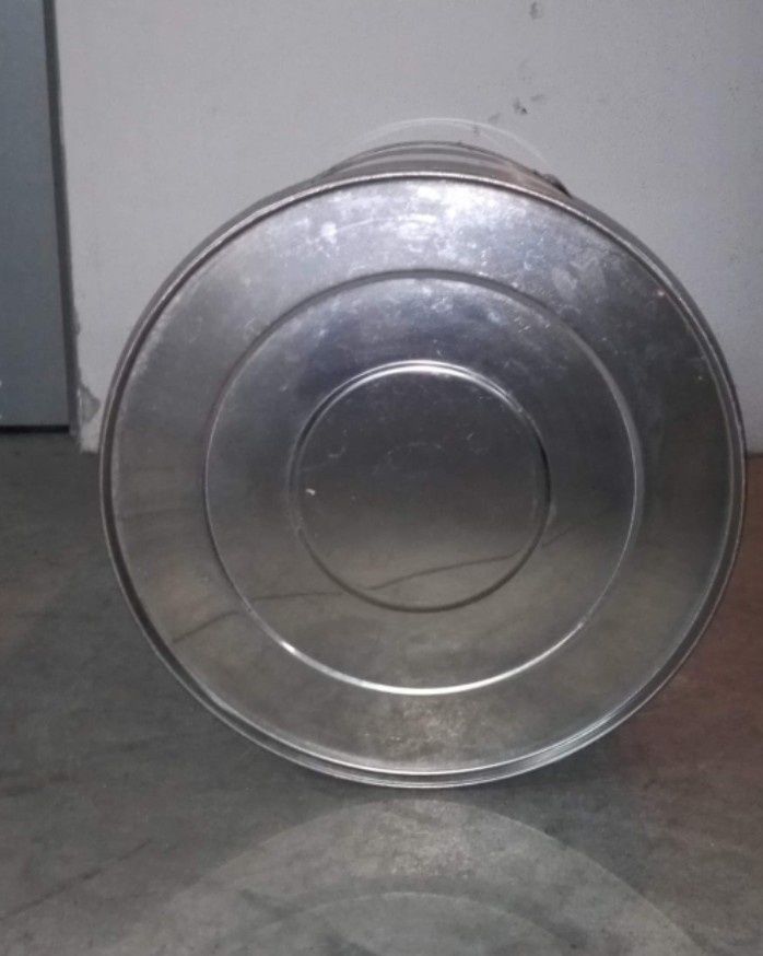Cuba em inox 50 L com torneira