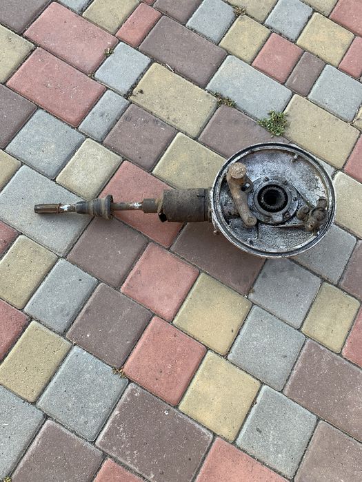 Запчасті мото к 750