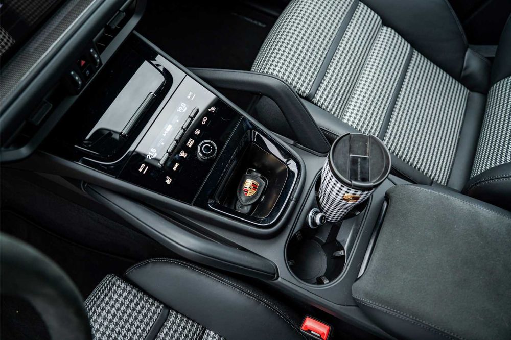 Wynajem Porsche Cayenne GTS Coupé