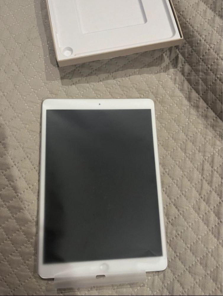 Ipad Air 3rd G + Apple Pencil