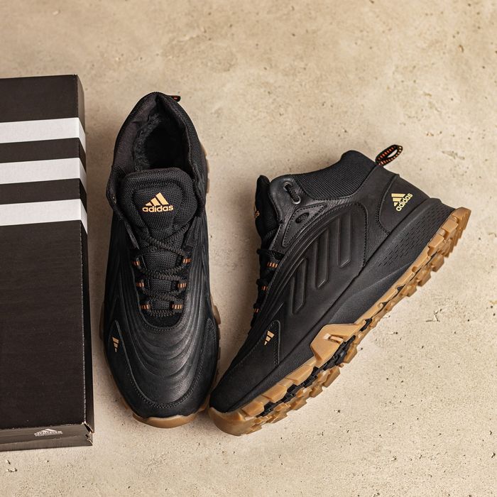 Чоловіче взуття Adidas Ozelia Адідас Шкіряне взуття Шкіряні кросівки З