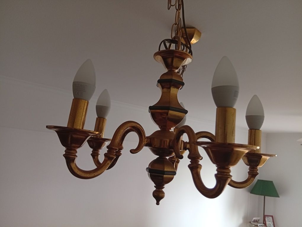 Candelabro de teto