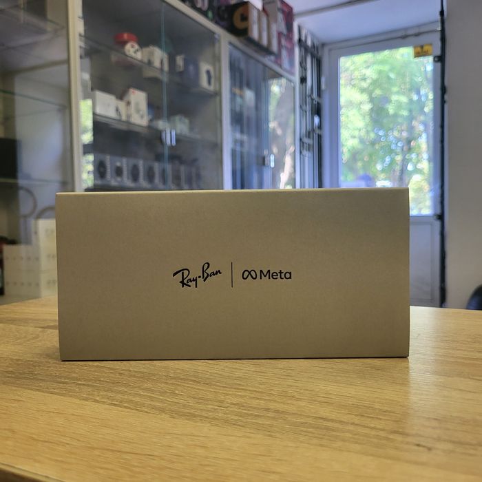 Ray-Ban Meta Wayfarer Matte Black Frame/Polar Dusty Blue Нові!