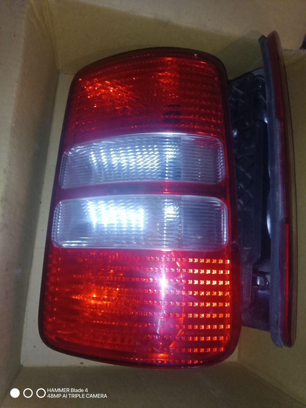 Lampy caddy , t5 , wkład lampy caddy lift oraz audi a4 b6