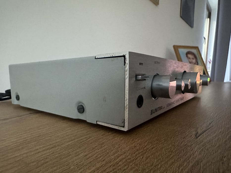 Unitra Wzmacniacz PW 8010