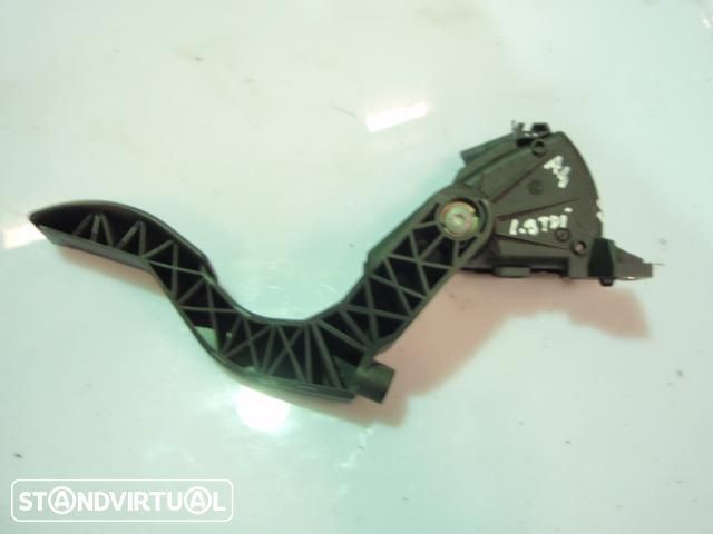 Pedal Acelarador - Audi A4 1.9 tdi 130cv ( 2000/2004 )