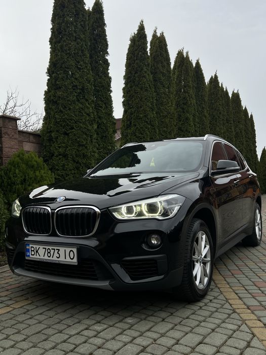 BMW x1 2019 року