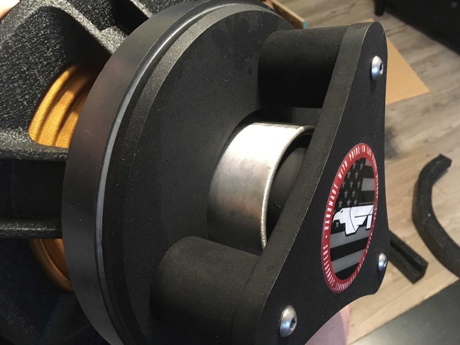 Subwoofer BR na Fi car audio HT-3 18 2kW cali ultimax dayton sub