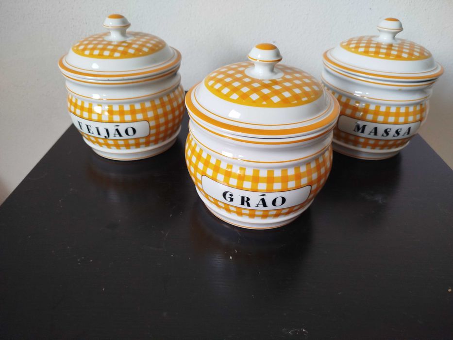 Conjunto de peças de cozinha