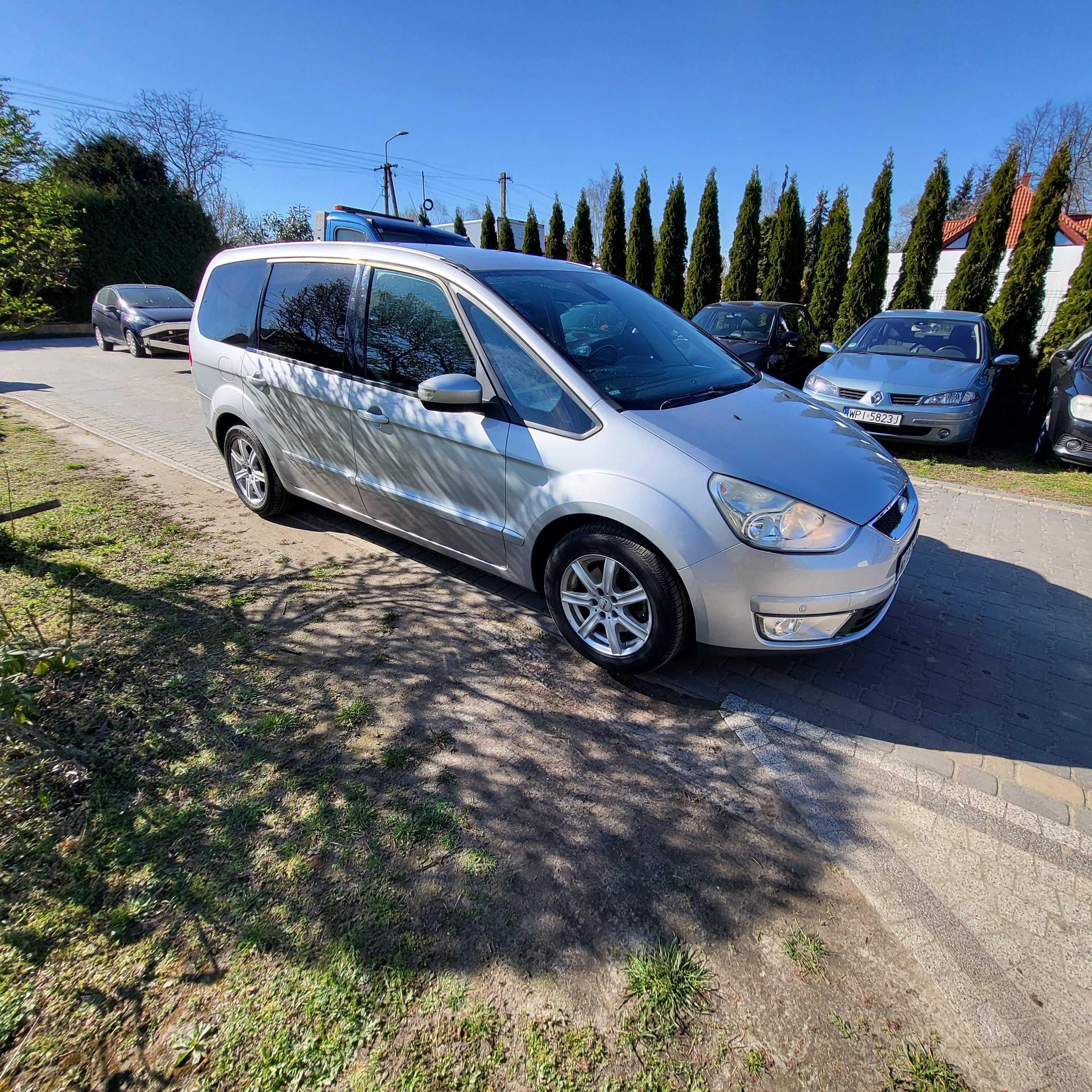 Wynajem Ford Galaxy 7-osobowy