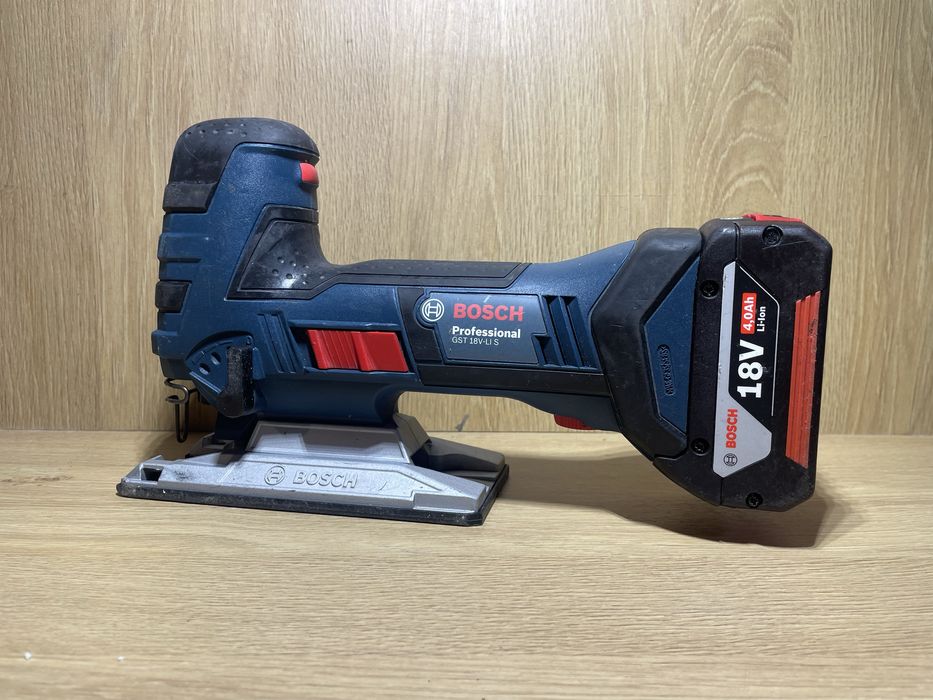 Bosch GST 18V-LI S wyrzynarka + bateria 4.0 ah