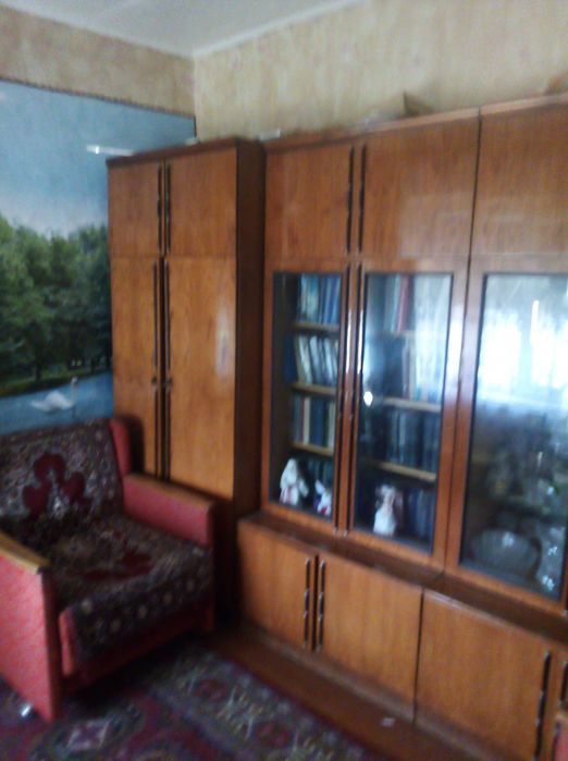 Продам половину будинка в районі Першої міської лікарні